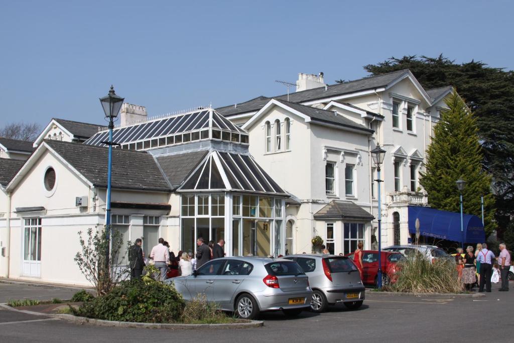 Church Guesthouse Cardiff Extérieur photo