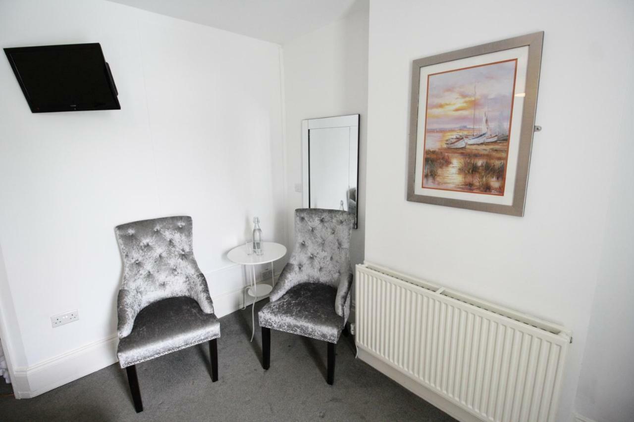 Church Guesthouse Cardiff Extérieur photo