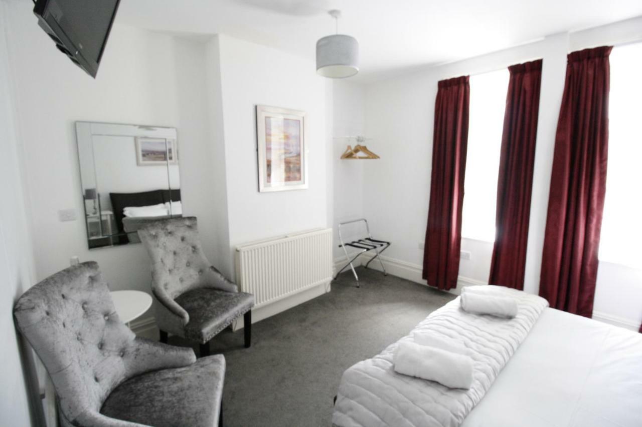 Church Guesthouse Cardiff Extérieur photo