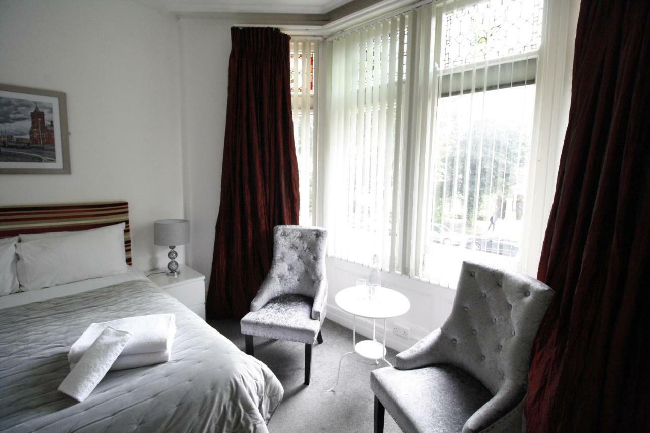 Church Guesthouse Cardiff Extérieur photo