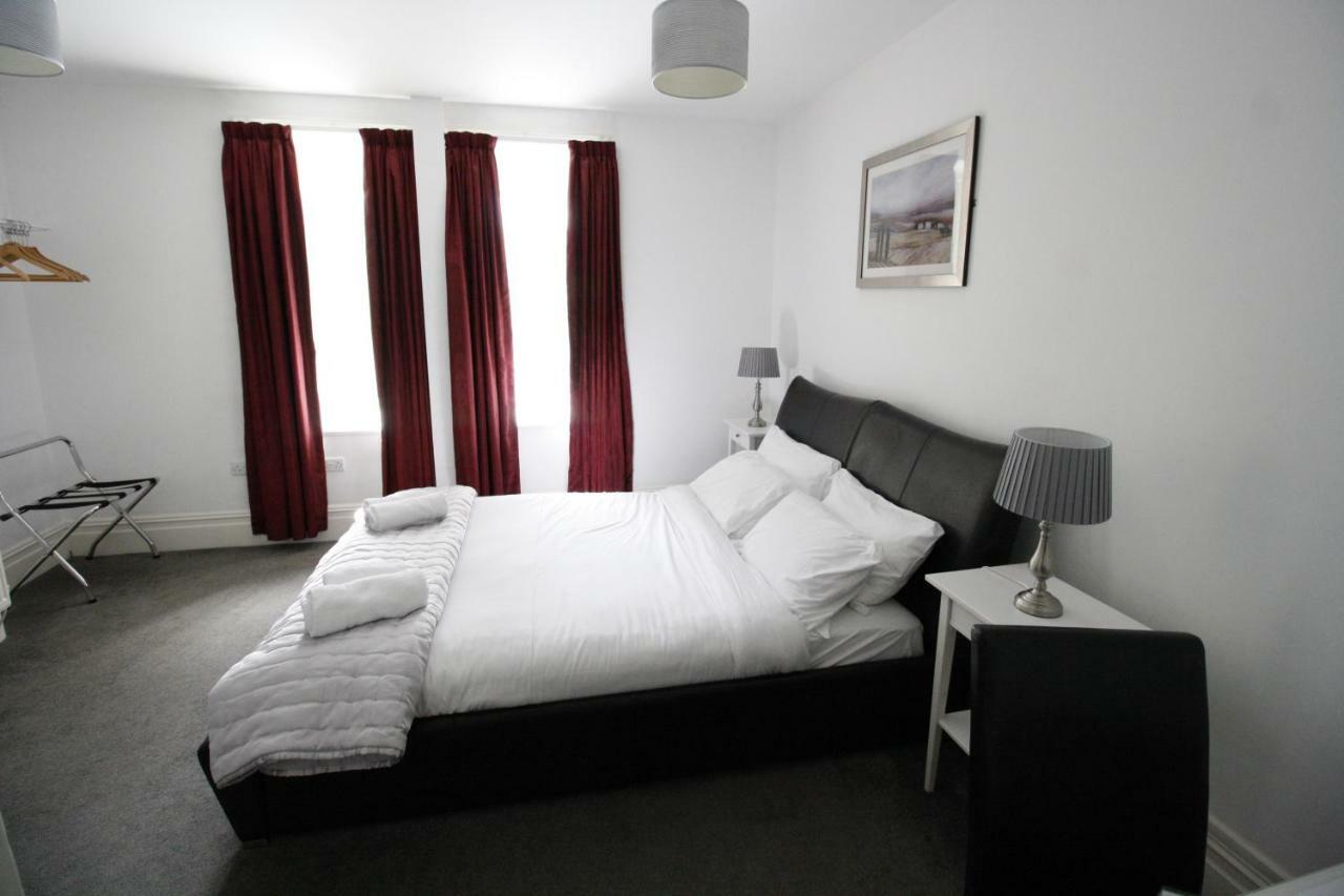 Church Guesthouse Cardiff Extérieur photo