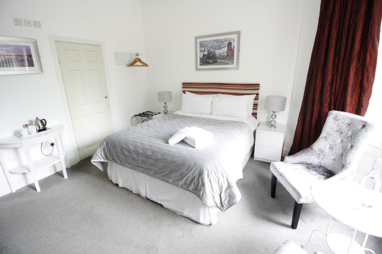 Church Guesthouse Cardiff Extérieur photo