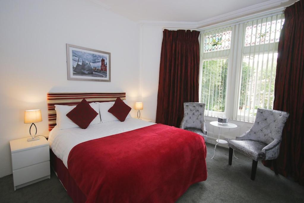 Church Guesthouse Cardiff Extérieur photo